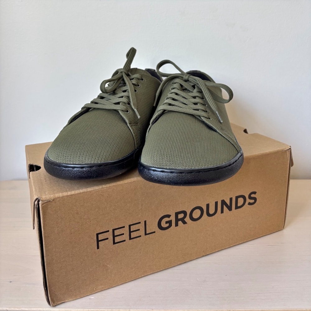 NWT Feelgrounds Original Knit Olive Green Size 44 US M11 Unisex Vegan
